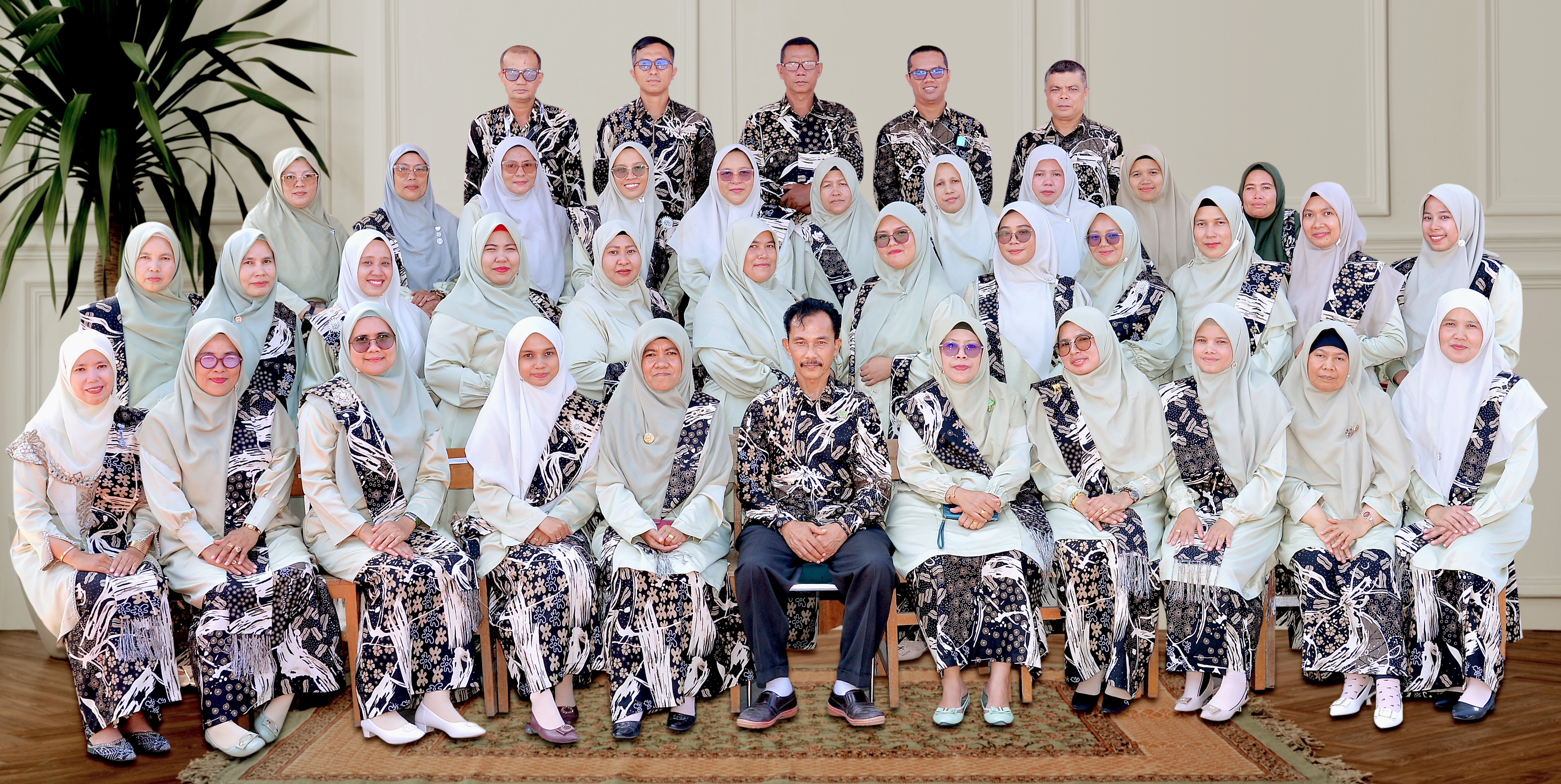 Majelis Guru